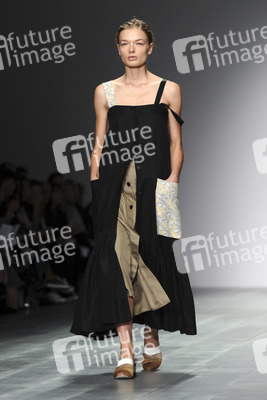 Eudon Choi Fashion Show, London Fashion Week