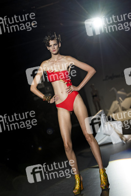 Dolores Cortés Fashion Show, Fashion Week Madrid
