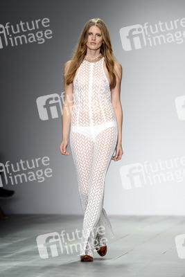 Felder Felder Fashion Show, London Fashion Week