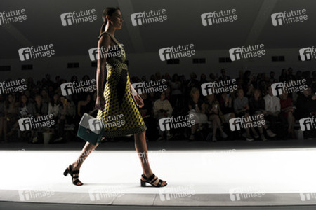 Holly Fulton Fashion Show, London Fashion Week