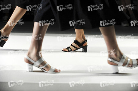 Holly Fulton Fashion Show, London Fashion Week