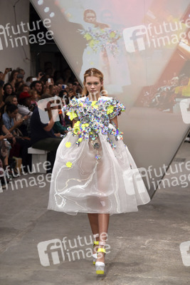 Fyodor Golan Fashion Show, London Fashion Week