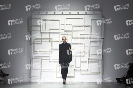 J.JS Lee Fashion Show, London Fashion Week