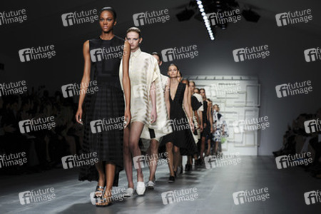 J.JS Lee Fashion Show, London Fashion Week