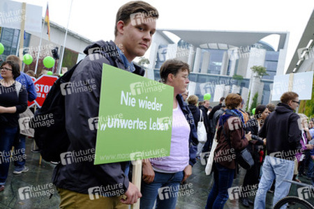 'Marsch für das Leben' Demo, Berlin