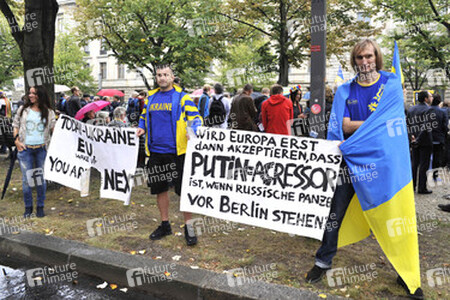 Worldwide Peace March für Frieden in der Ukraine, Berlin