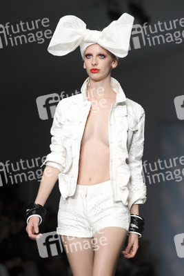 Sibling Fashion Show, London Fashion Week