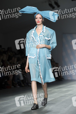 Sibling Fashion Show, London Fashion Week