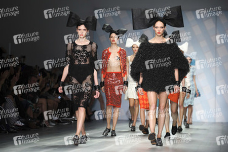 Sibling Fashion Show, London Fashion Week