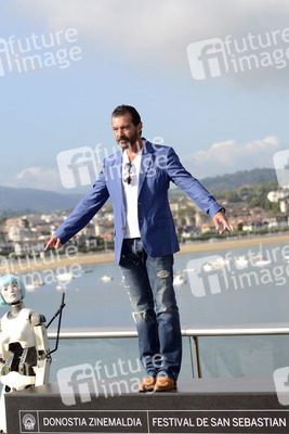 'Autómata' Photocall, San Sebastian Film Festival 2014