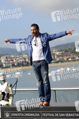 'Autómata' Photocall, San Sebastian Film Festival 2014