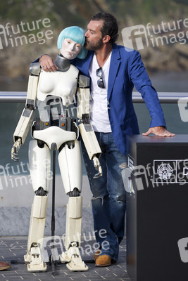 'Autómata' Photocall, San Sebastian Film Festival 2014