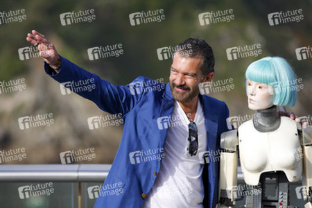 'Autómata' Photocall, San Sebastian Film Festival 2014