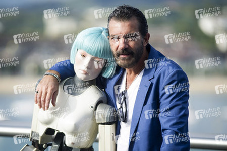 'Autómata' Photocall, San Sebastian Film Festival 2014