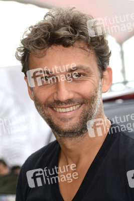 Ankunft von Jonas Kaufmann beim San Sebastian Film Festival 2014