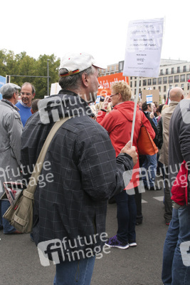 'Deutschland steht auf: Nie wieder Judenhass!' Demonstration, Berlin
