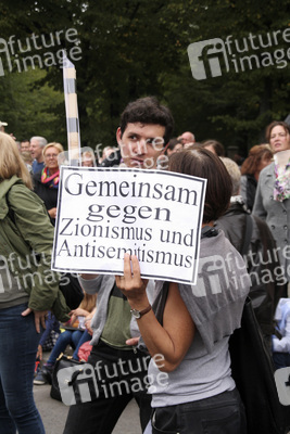 'Deutschland steht auf: Nie wieder Judenhass!' Demonstration, Berlin