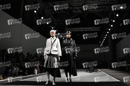 Anrealage Fashion Show, Fashion Week Paris