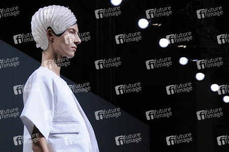 Anrealage Fashion Show, Fashion Week Paris