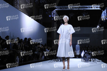 Anrealage Fashion Show, Fashion Week Paris