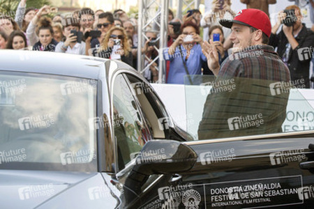 Ankunft von Josh Hutcherson auf dem San Sebastian Film Festival 2014