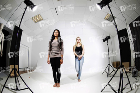 SOLnap Covermodels Sina und Sina, Hameln