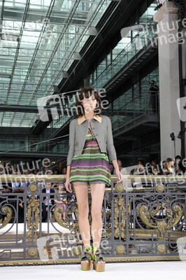 John Galliano Fashion Show, Fashion Week Paris