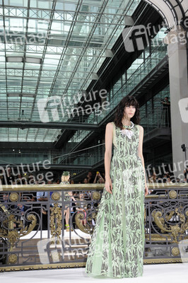 John Galliano Fashion Show, Fashion Week Paris