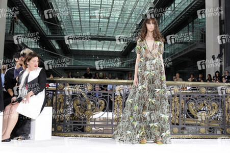 John Galliano Fashion Show, Fashion Week Paris