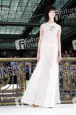 John Galliano Fashion Show, Fashion Week Paris