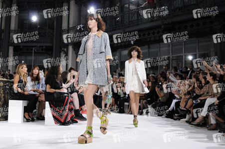 John Galliano Fashion Show, Fashion Week Paris