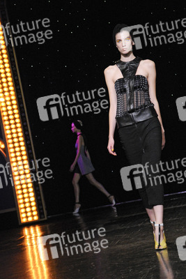 Fatima Lopes Fashion Show, Fashion Week Paris