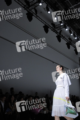 Shiatzy Chen Fashion Show, Fashion Week Paris