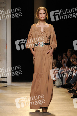 Paul & Joe Fashion Show, Fashion Week Paris