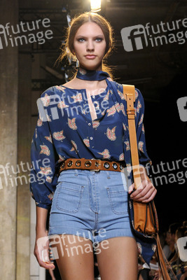 Paul & Joe Fashion Show, Fashion Week Paris