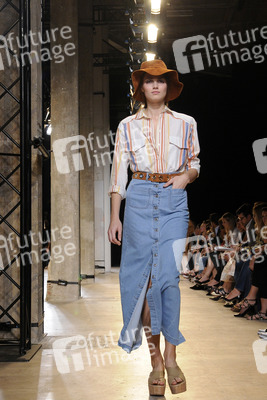 Paul & Joe Fashion Show, Fashion Week Paris