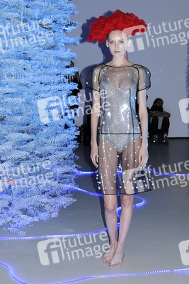 Junko Shimada Fashion Show, Fashion Week Paris