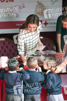 Red Cross Fundraising Day, Madrid