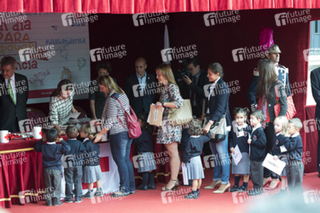 Red Cross Fundraising Day, Madrid