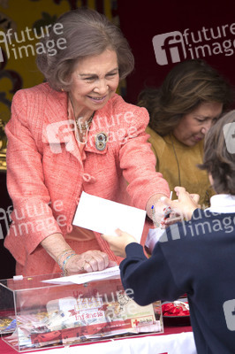 Red Cross Fundraising Day, Madrid