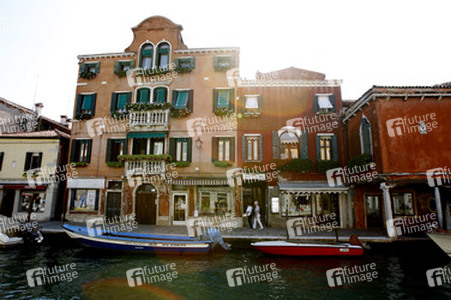 Sightseeing Murano