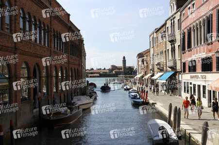 Sightseeing Murano