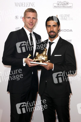 Per Mertesacker, Sami Khedira