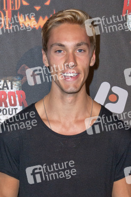 Haunted Hayride Event, Los Angeles
