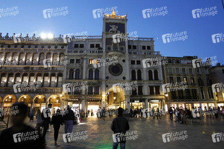 Uhrturm / Torre dell'Orologio