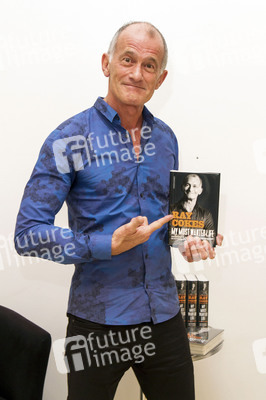 Ray Cokes Pressetermin, Berlin