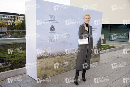 Franziska Knuppe beim Wool Week Opening, Berlin