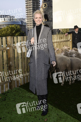 Franziska Knuppe beim Wool Week Opening, Berlin