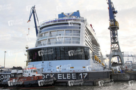 Das Kreuzfahrtschiff 'MS Quantum of the Seas', Hamburg