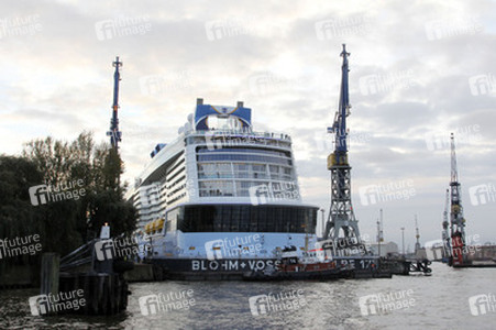 Das Kreuzfahrtschiff 'MS Quantum of the Seas', Hamburg